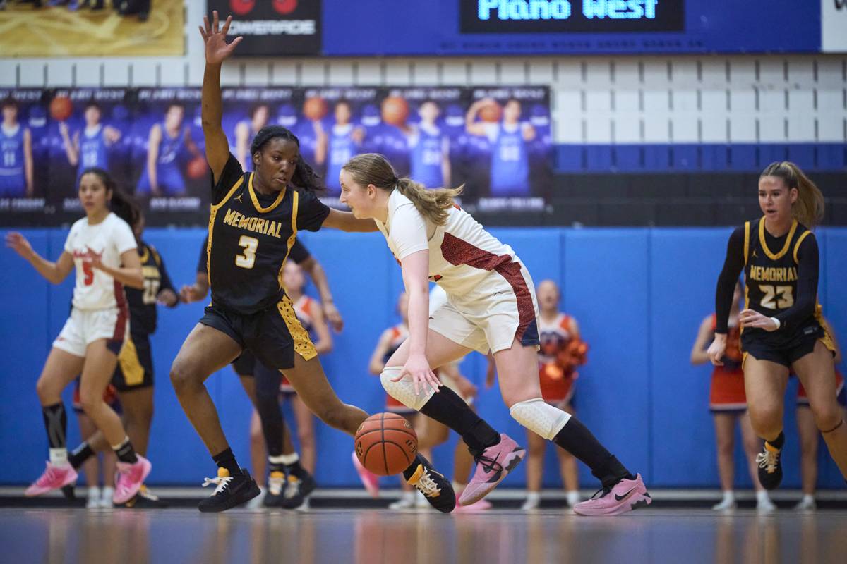 2026-02-27 Wakeland vs Memorial Girls Playoff Basketball-052.jpg