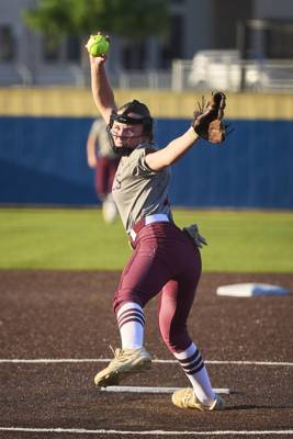 2026-03-26 Heritage vs Emerson Softball-042.jpg