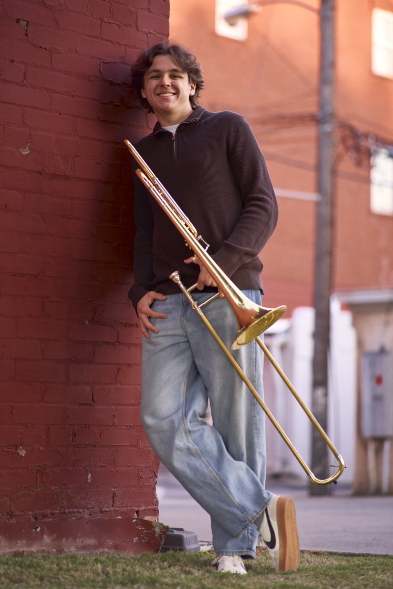 2025-11-02 Bren H Senior First Pass-100.jpg