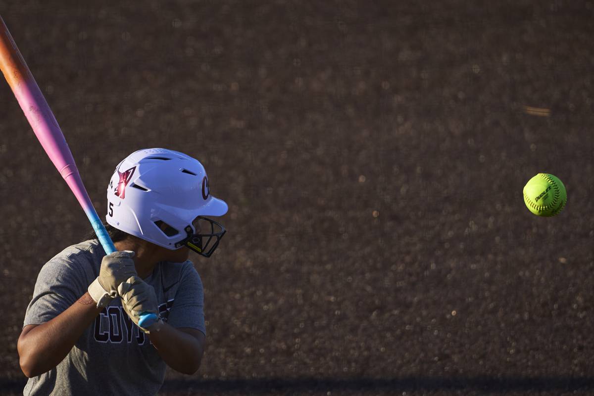 2026-03-26 Heritage vs Emerson Softball-040.jpg