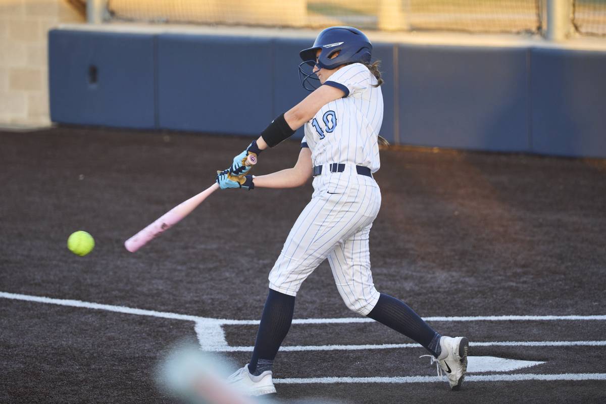 2026-03-26 Heritage vs Emerson Softball-071.jpg