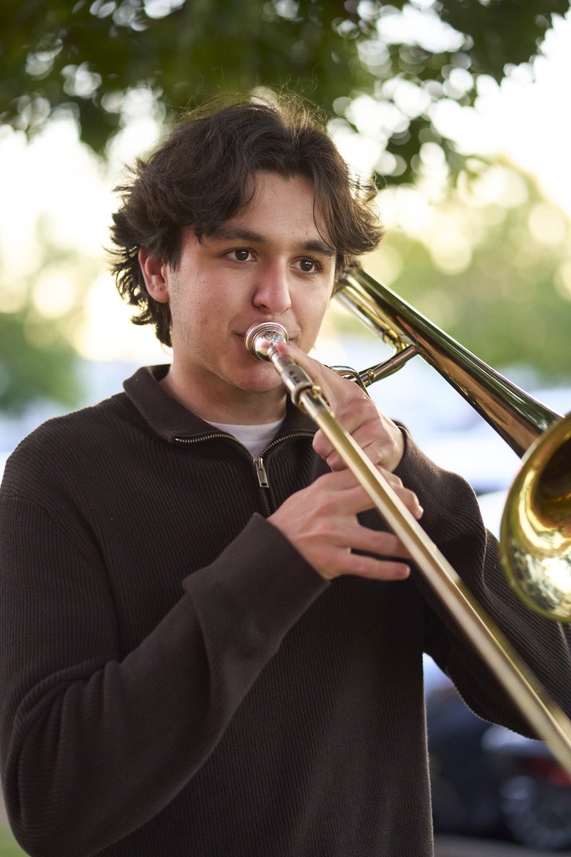 2025-11-02 Bren H Senior First Pass-098.jpg