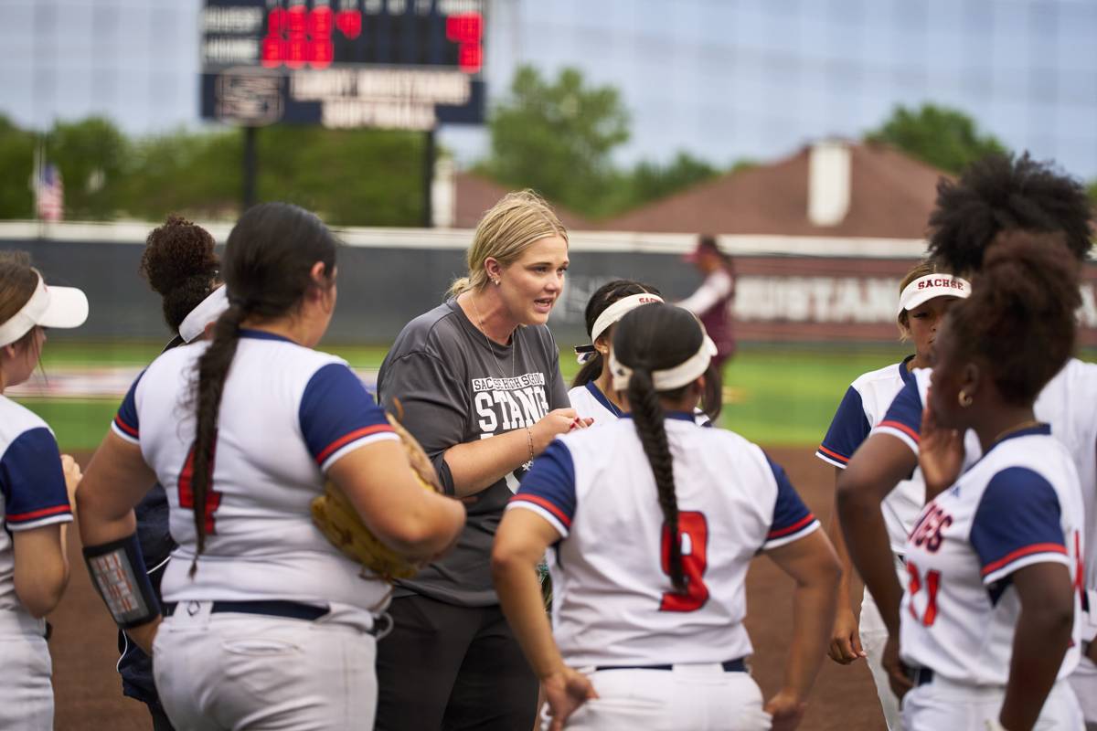 2026-04-17 Rowlett vs Sachse Softball-064.jpg