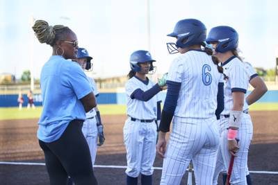 2026-03-26 Heritage vs Emerson Softball-057.jpg