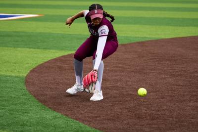2026-04-17 Rowlett vs Sachse Softball-022.jpg
