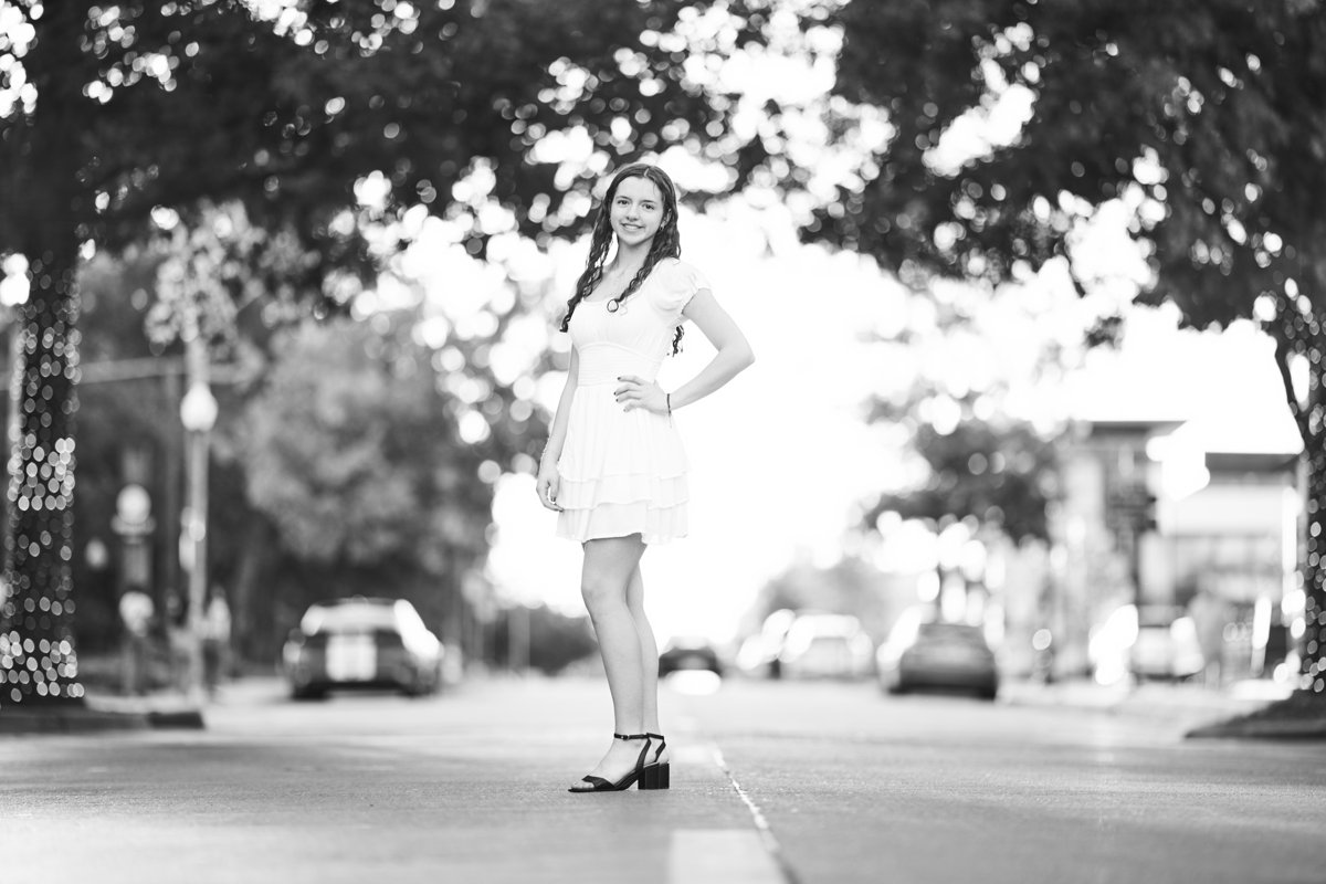 2025-10-05 Sarah L Senior-100.jpg