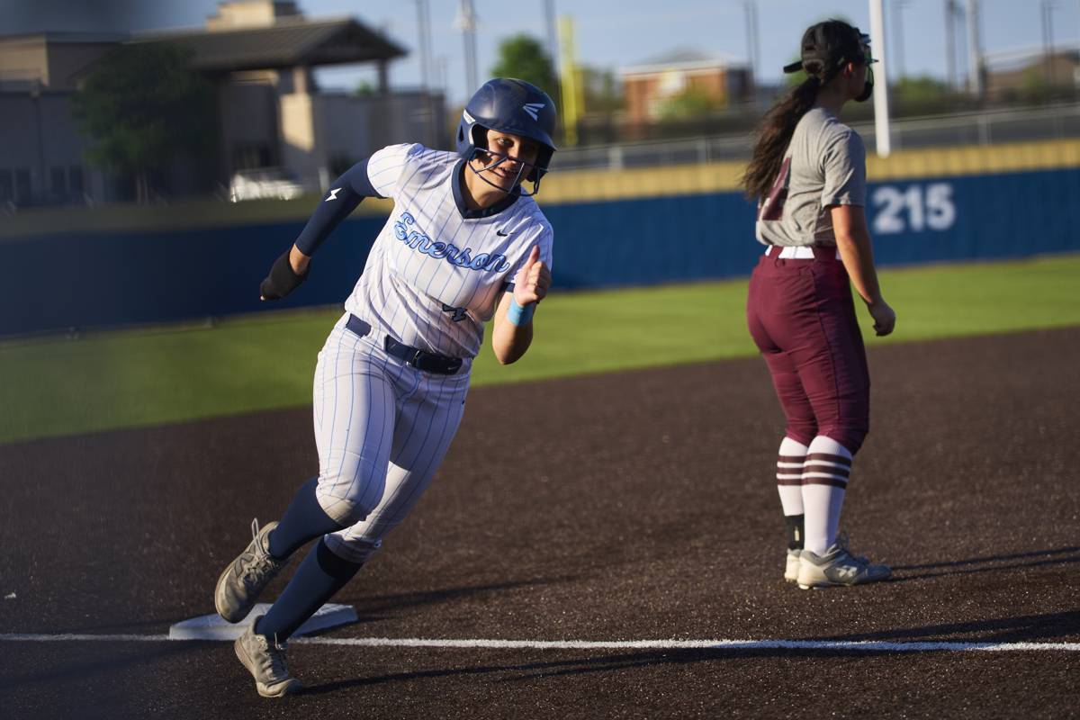 2026-03-26 Heritage vs Emerson Softball-014.jpg