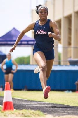 2026-04-10 District 6-6A Field Events-085.jpg