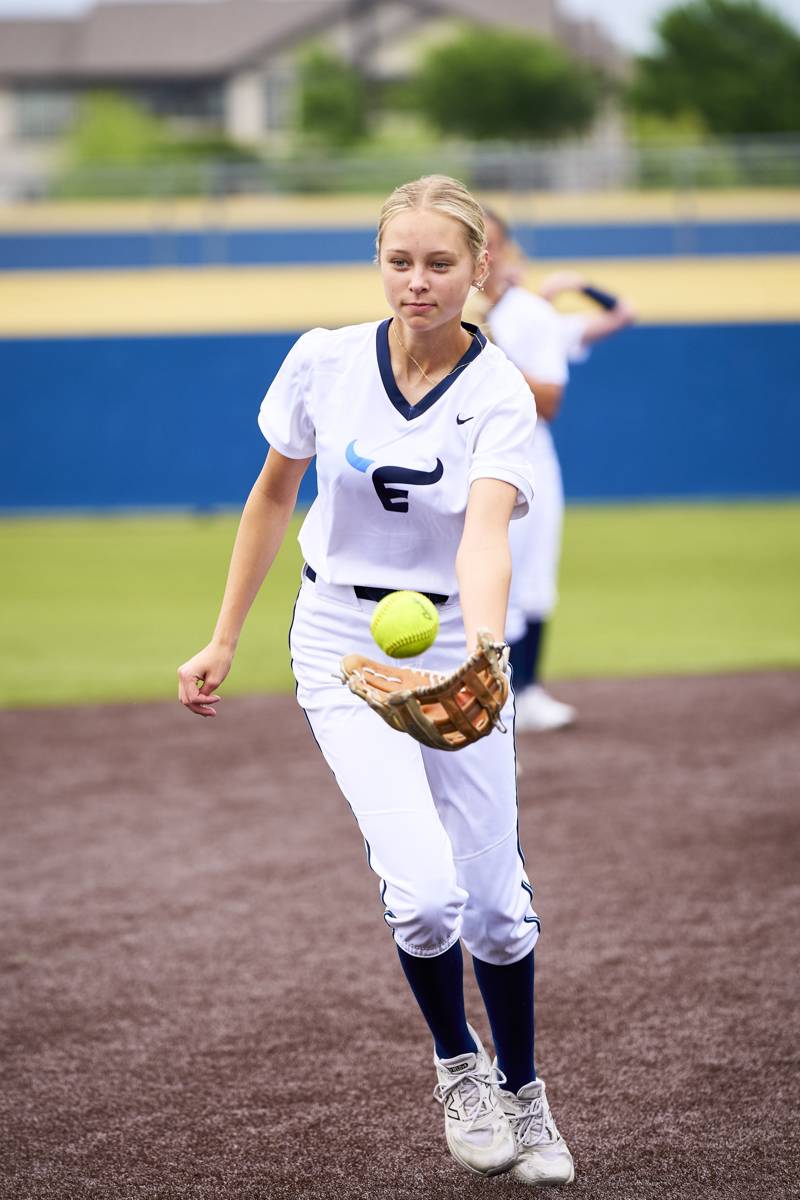 2026-04-14 Emerson Senior Night-013.jpg