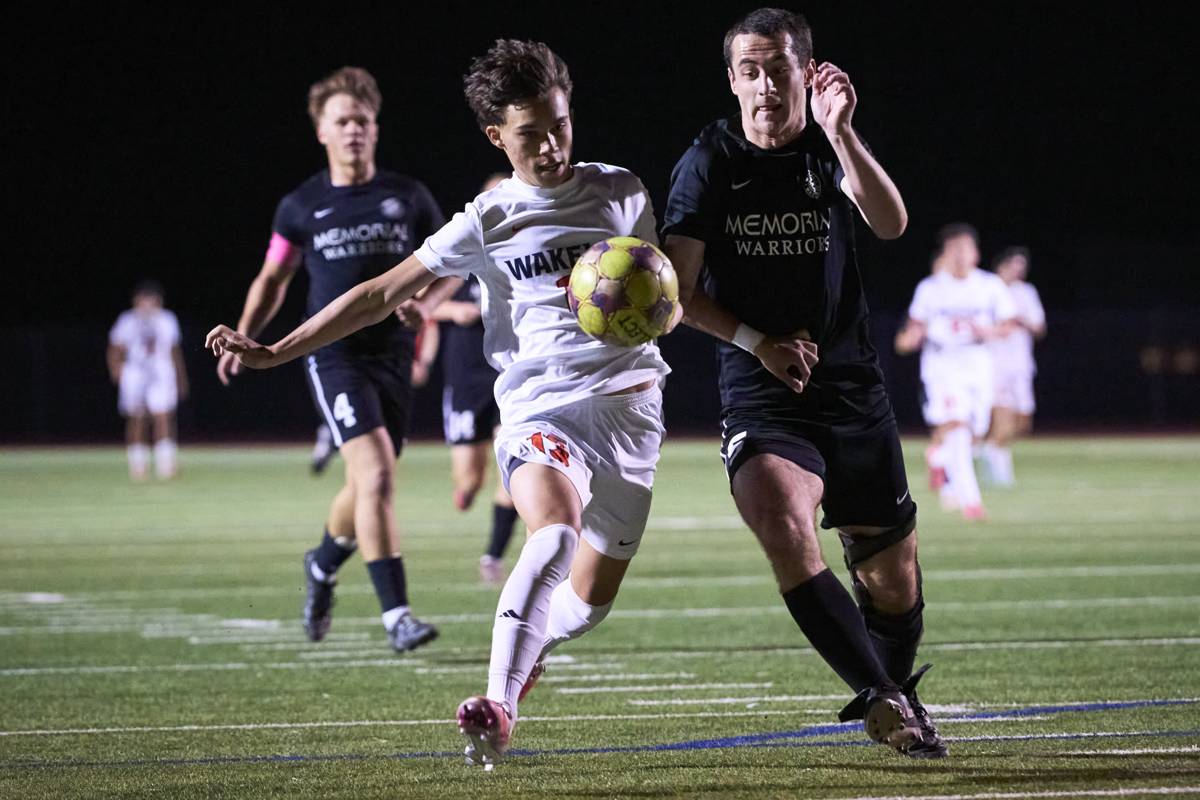 2026-03-20 Wakeland vs Memorial Boys Playoff Soccer-045.jpg