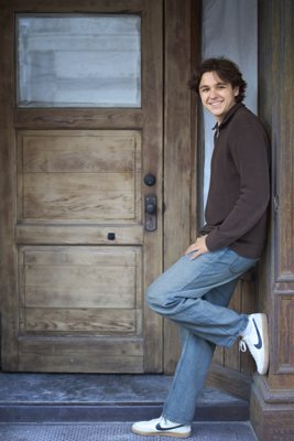 2025-11-02 Bren H Senior First Pass-086.jpg