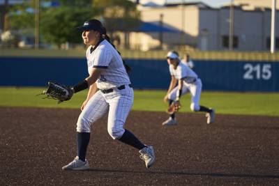 2026-03-26 Heritage vs Emerson Softball-050.jpg