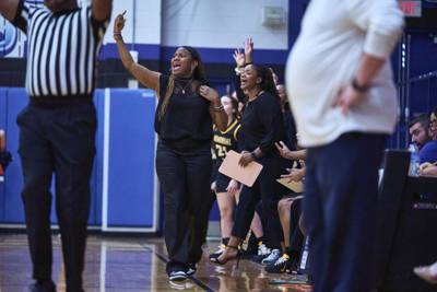 2026-02-27 Wakeland vs Memorial Girls Playoff Basketball-013.jpg