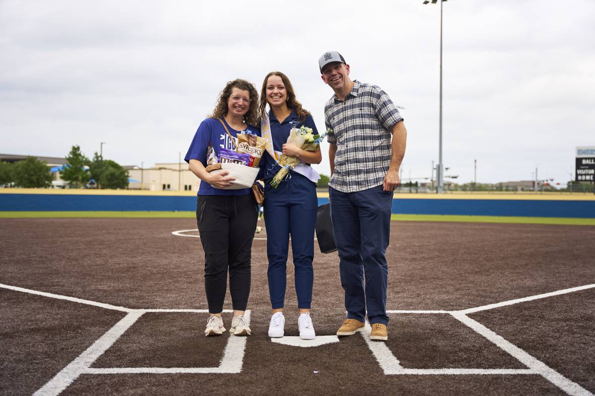 2026-04-14 Emerson Senior Night-018.jpg