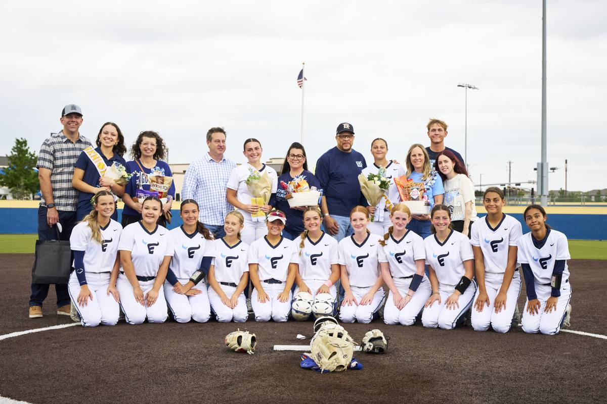 2026-04-14 Emerson Senior Night-022.jpg