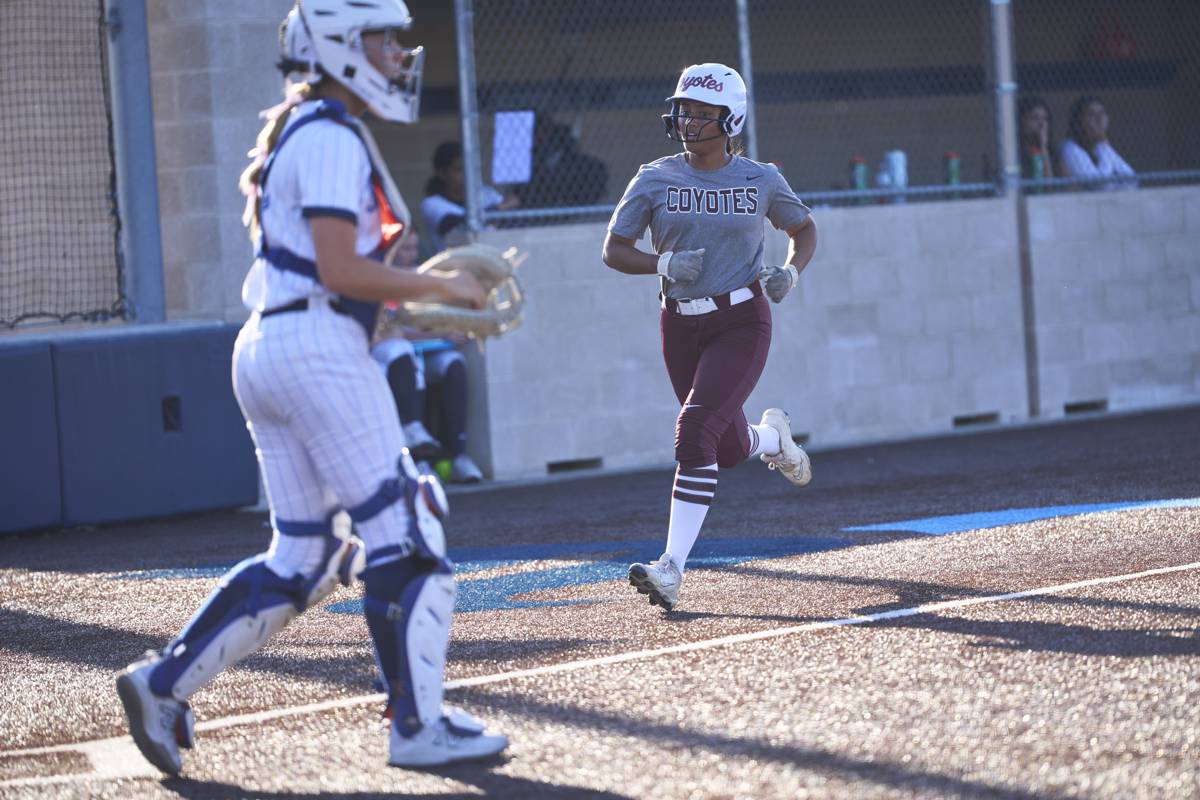 2026-03-26 Heritage vs Emerson Softball-006.jpg