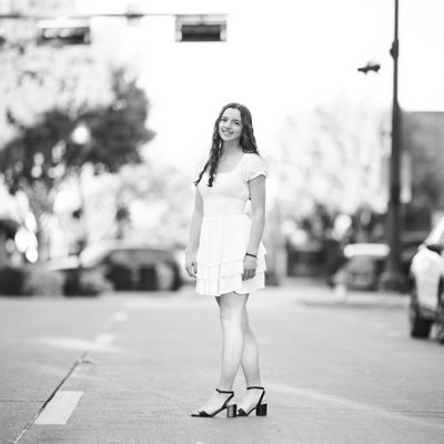 2025-10-05 Sarah L Senior-097.jpg