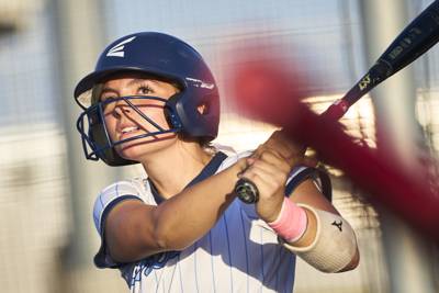 2026-03-26 Heritage vs Emerson Softball-044.jpg