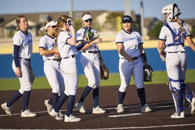 2026-03-26 Heritage vs Emerson Softball-026.jpg