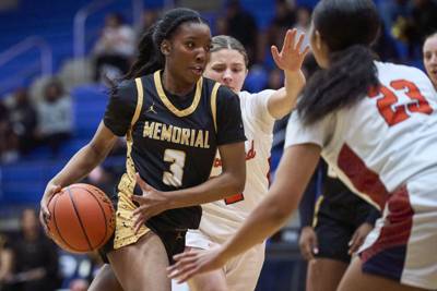 2026-02-27 Wakeland vs Memorial Girls Playoff Basketball-005.jpg