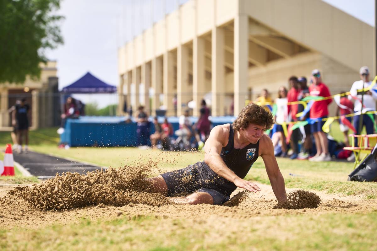 2026-04-10 District 6-6A Field Events-044.jpg