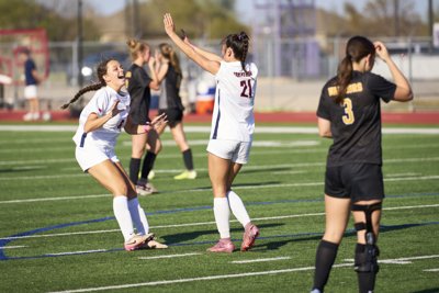 2026-03-20 Wakeland vs Memorial Girls Playoff Soccer-004.jpg