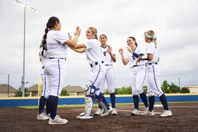 2026-04-14 Emerson Senior Night-037.jpg