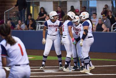 2026-04-17 Rowlett vs Sachse Softball-083.jpg
