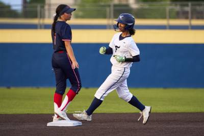 2026-04-14 Emerson Senior Night-162.jpg