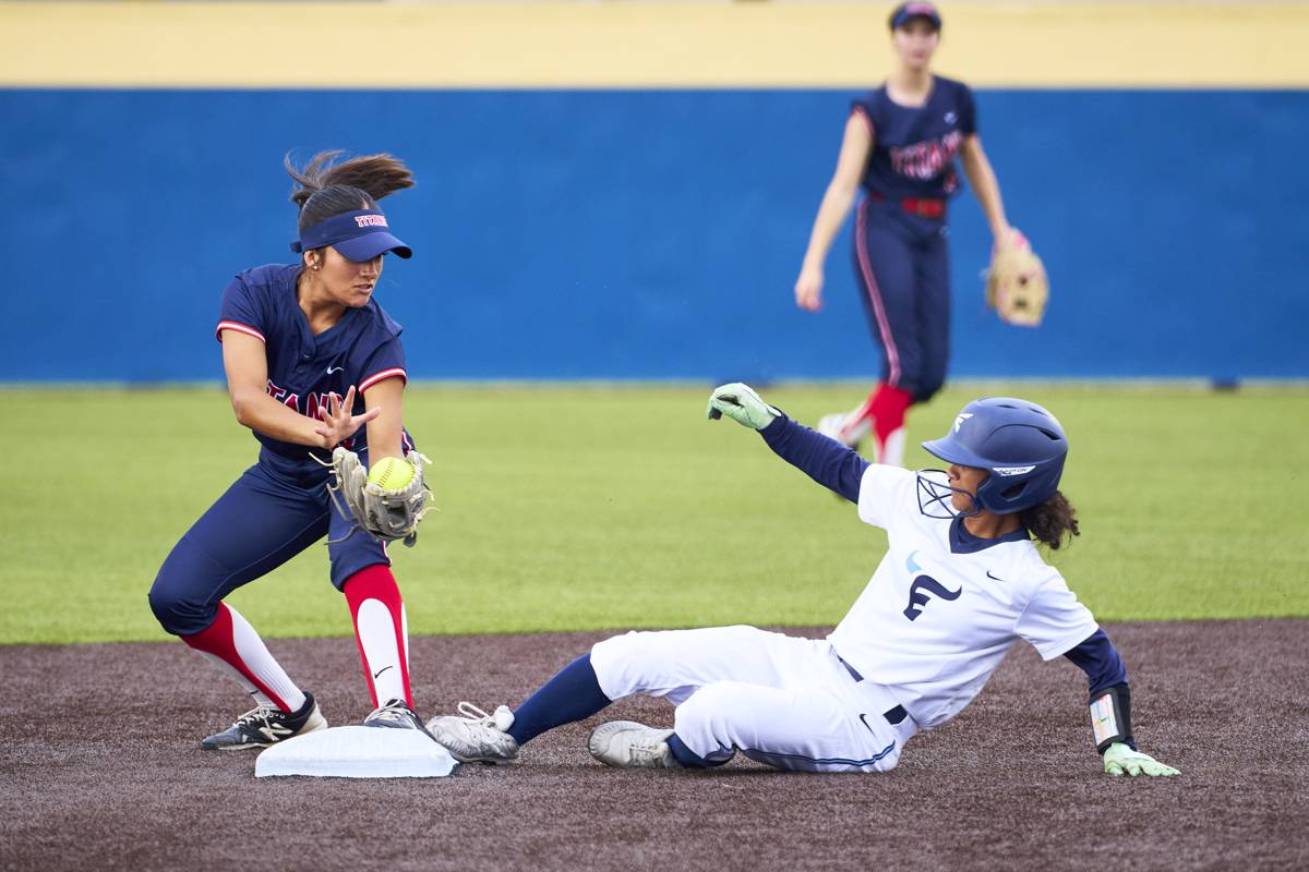 2026-04-14 Emerson Senior Night-056.jpg