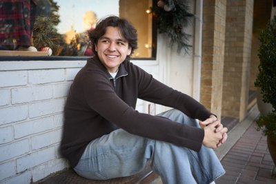 2025-11-02 Bren H Senior First Pass-092.jpg