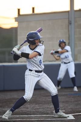2026-03-26 Heritage vs Emerson Softball-079.jpg