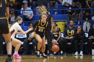 2026-02-27 Wakeland vs Memorial Girls Playoff Basketball-048.jpg