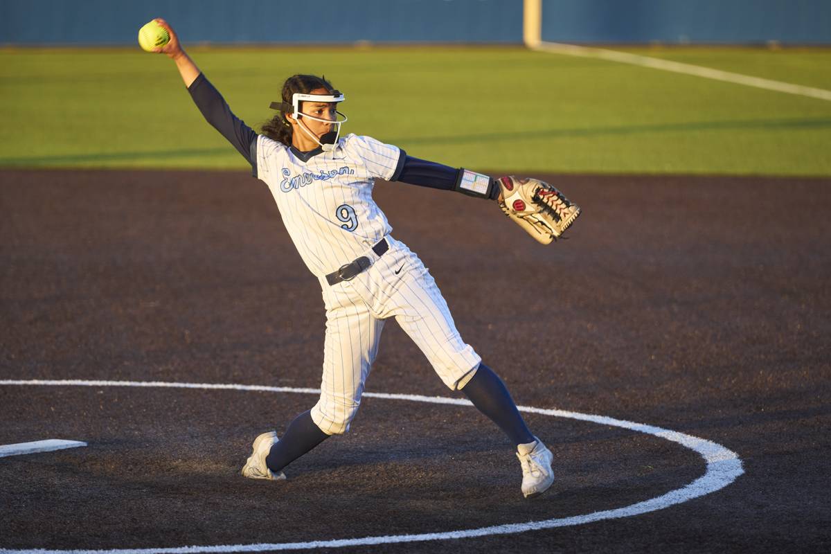 2026-03-26 Heritage vs Emerson Softball-068.jpg