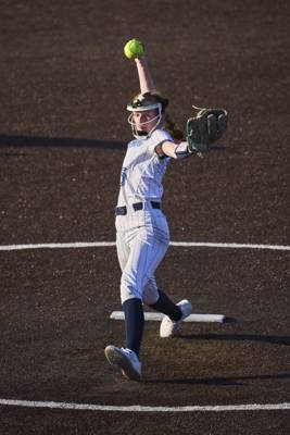 2026-03-26 Heritage vs Emerson Softball-034.jpg