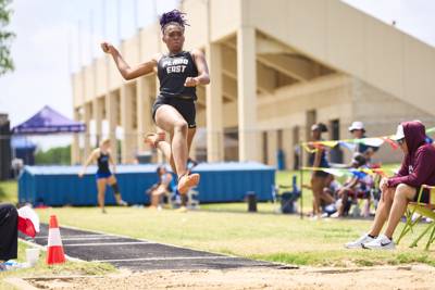 2026-04-10 District 6-6A Field Events-090.jpg
