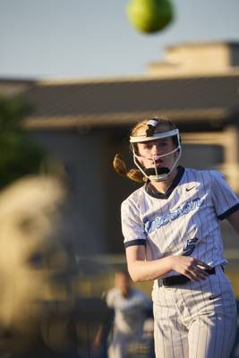 2026-03-26 Heritage vs Emerson Softball-046.jpg